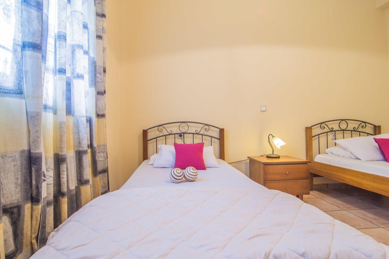 זקינטוס טאון Tonia Apartments מראה חיצוני תמונה